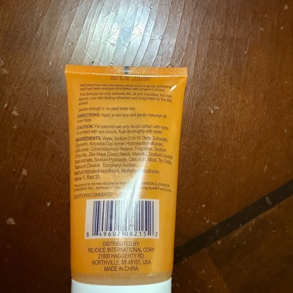 Morning Fresh Facial Scrub - Orange